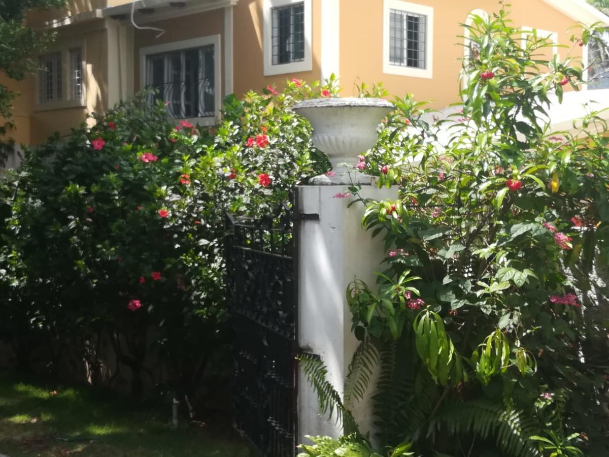 بويرتو بلاتا Villa Carolina Bed And Breakfast المظهر الخارجي الصورة
